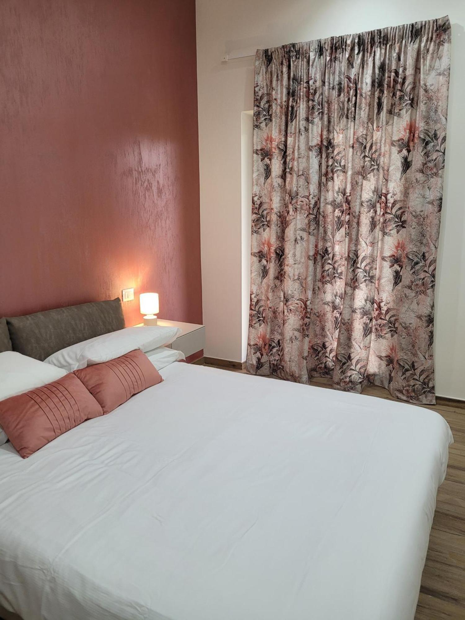 Guest House Romana Vecchia Monticchio  Bagian luar foto
