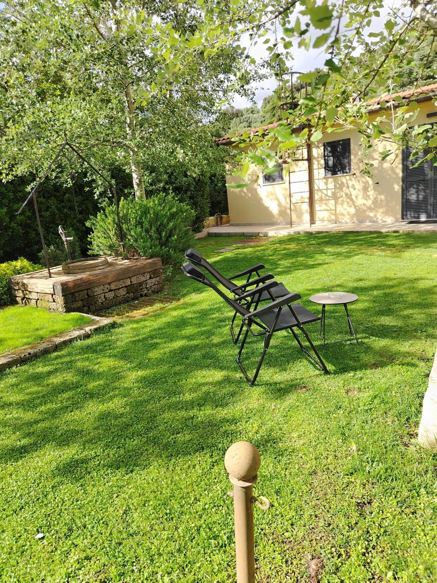 Guest House Romana Vecchia Monticchio  Bagian luar foto