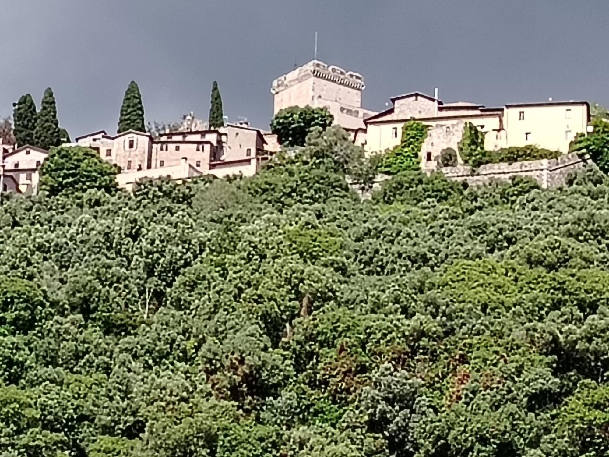 Guest House Romana Vecchia Monticchio  Bagian luar foto